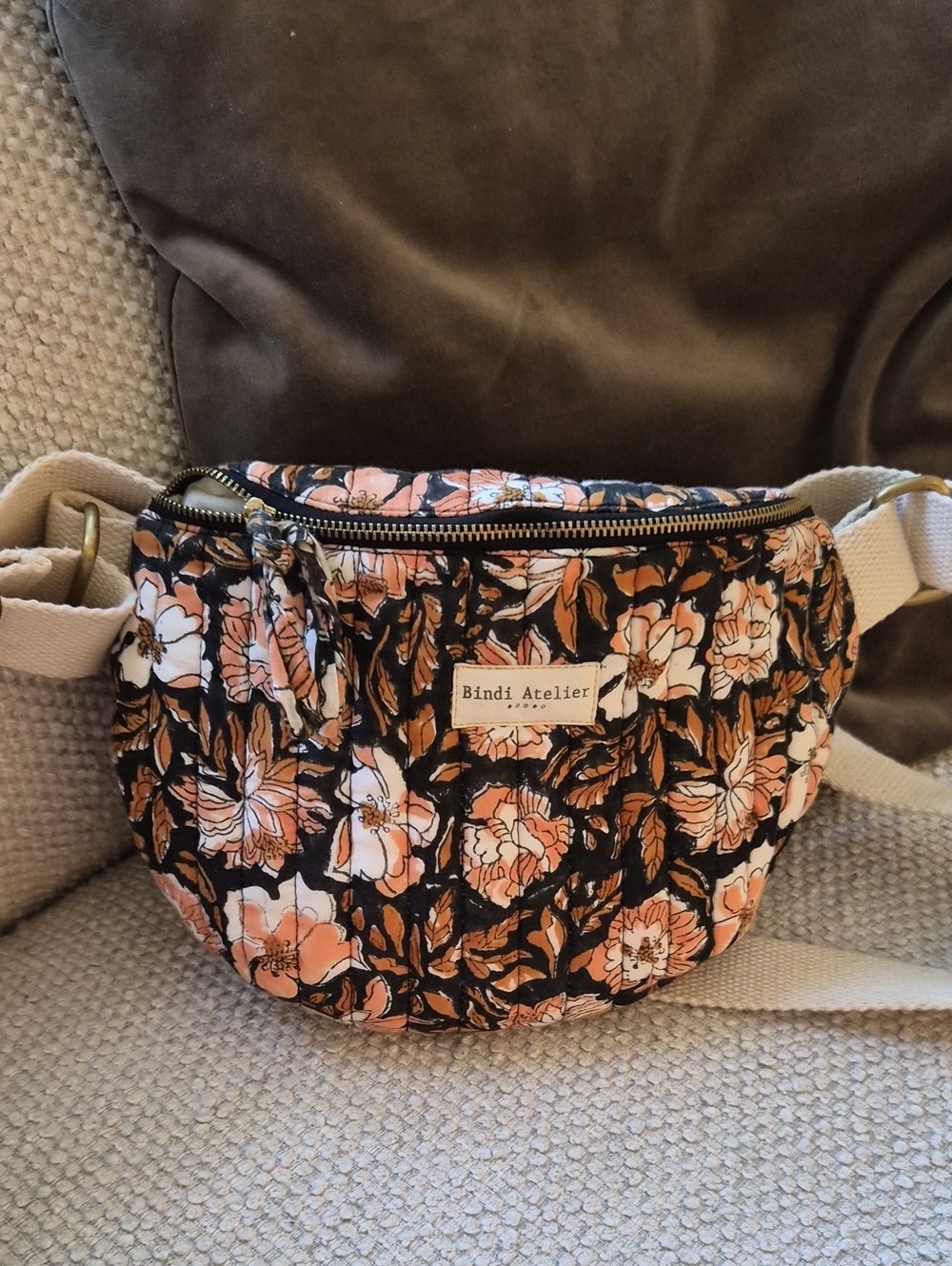 Floral Quilted Waist Bag - Black & Peach